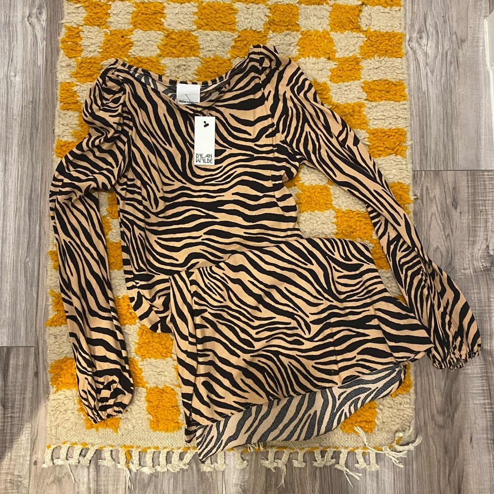 Animal Print Puff Sleeve dress